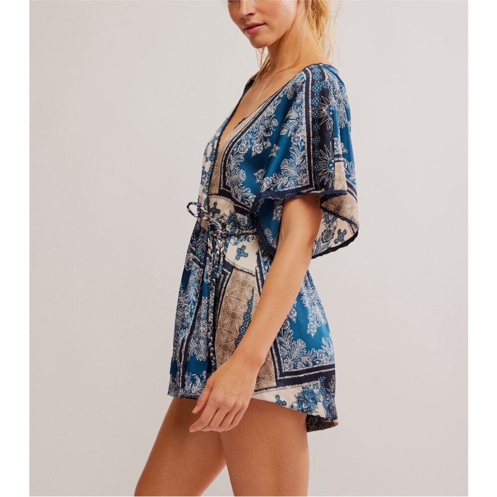 NWT FREE PEOPLE Oasis Romper /
Indigo Combo - Picture 7 of 8